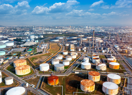 aerial-view-gas-oil-refinery-oil-industry